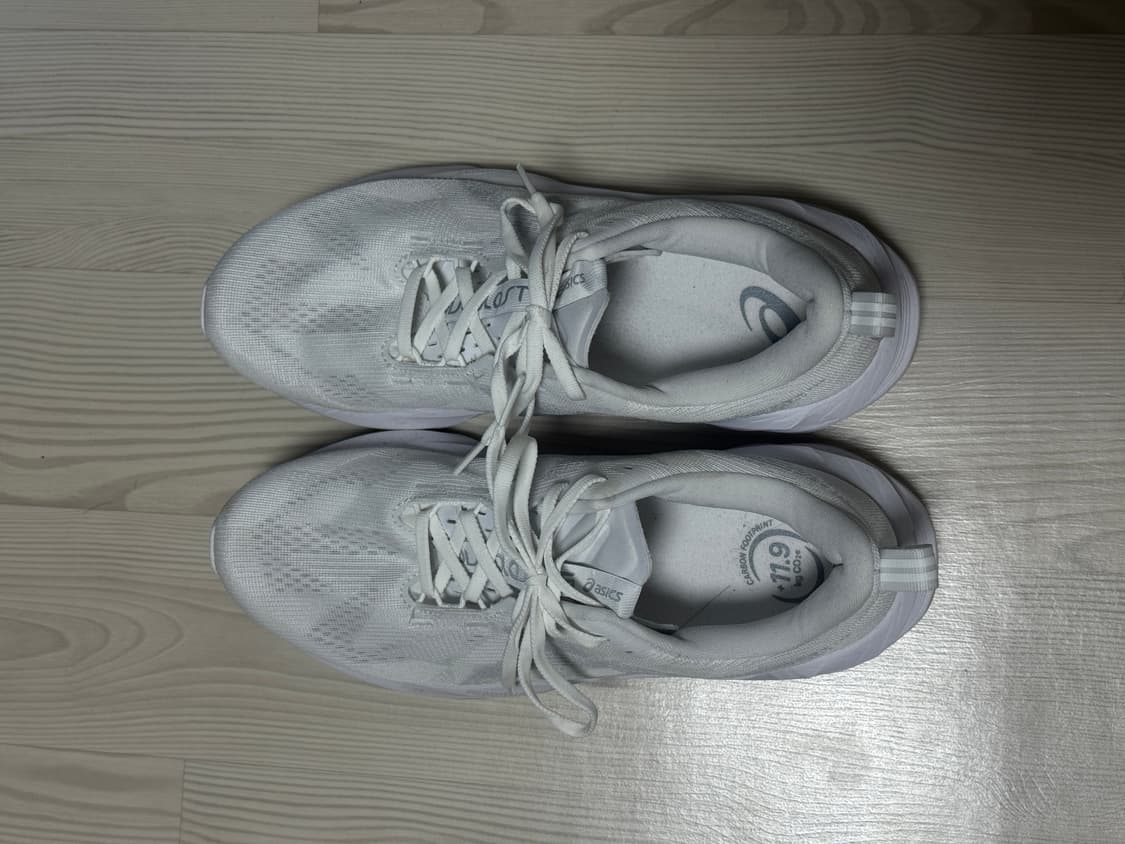 [270] 노바블라스트5 화이트 러닝화 상품이미지3