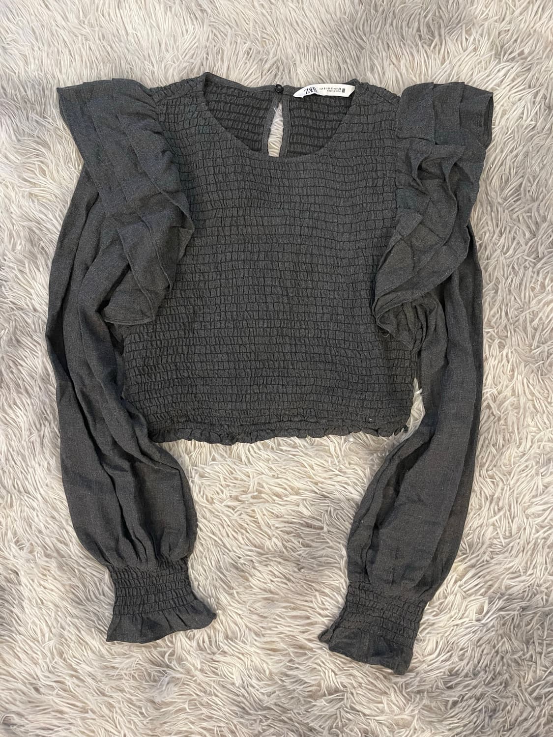 자라 스모크 셔링 긴팔 크롭 블라우스 차콜 상품이미지1