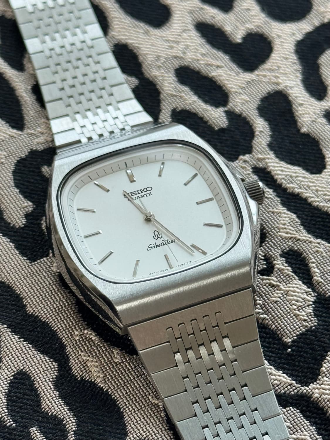 80s 빈티지 세이코 실버웨이브 쿼츠 상품이미지4