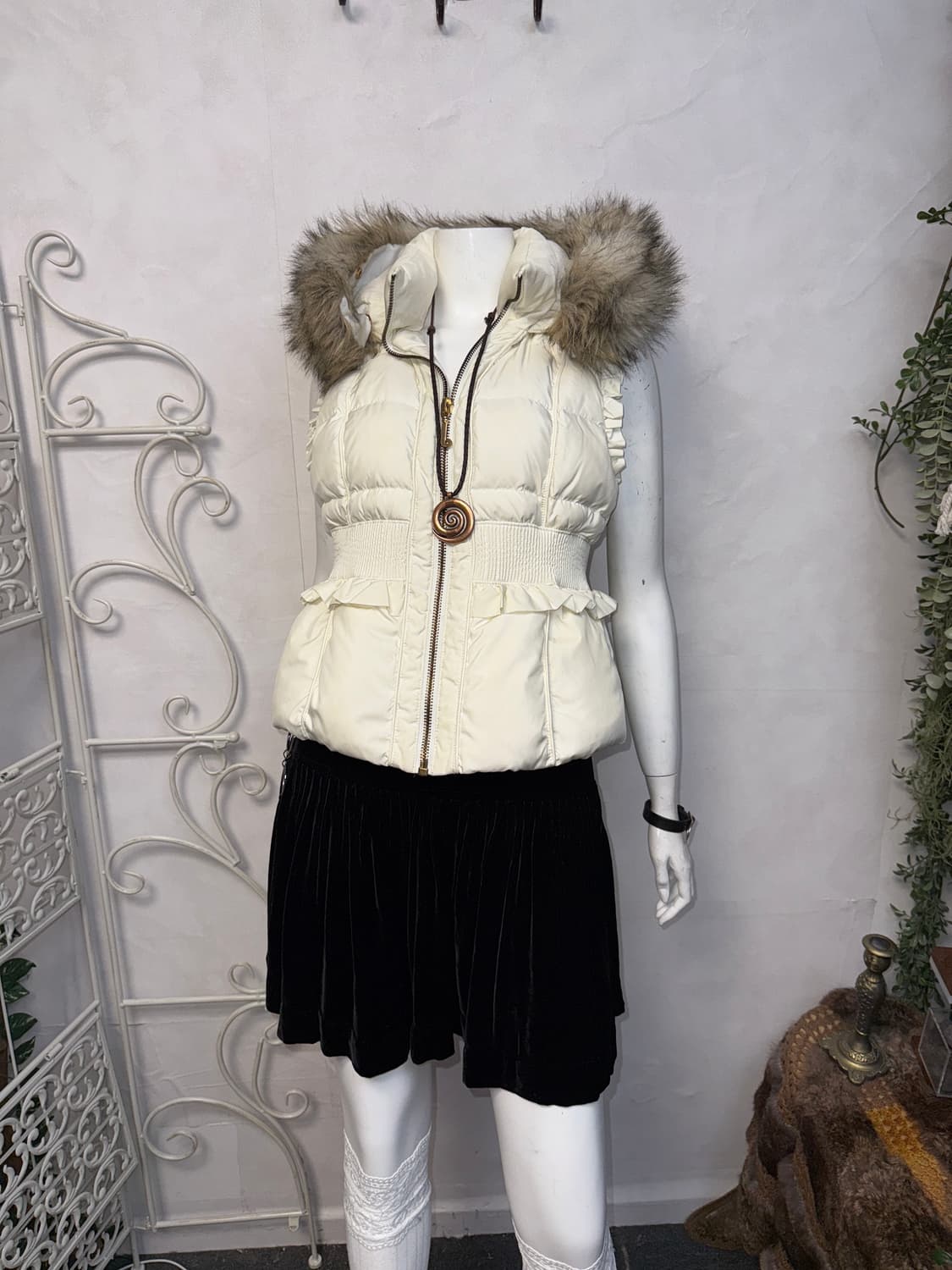 Juicy Couture fur hood padding vest 상품이미지6