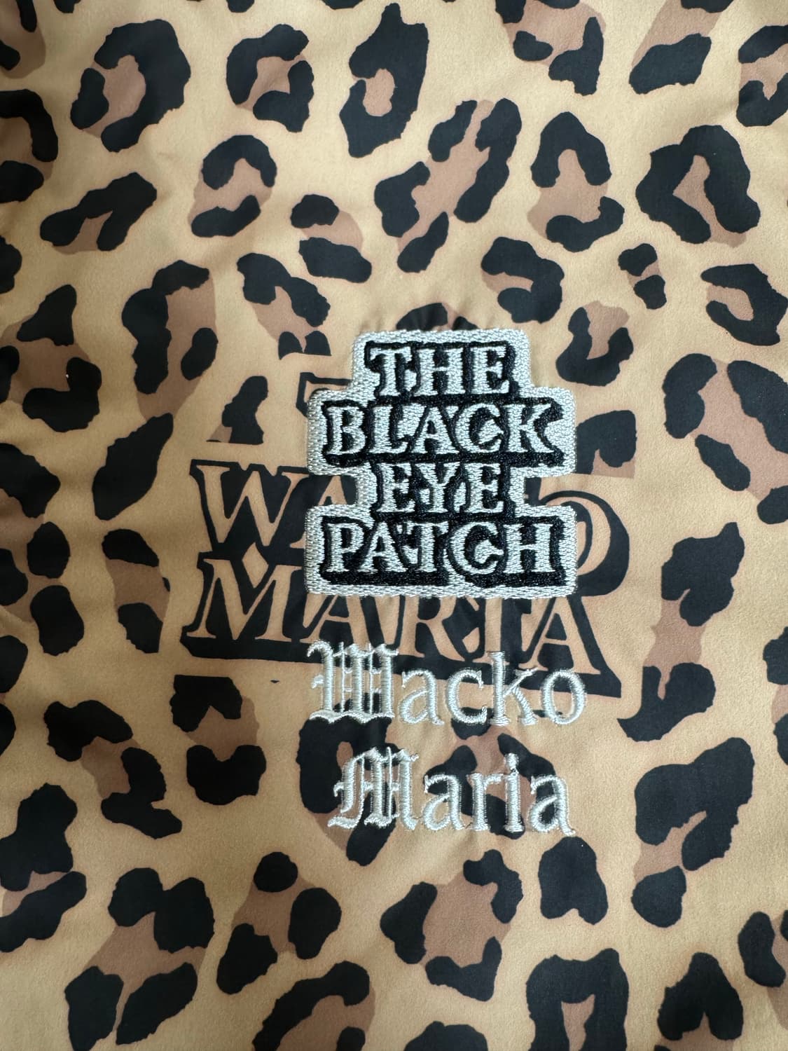 [M] 와코마리아 x 블랙아이패치 레오파드 트랙 자켓 상품이미지3