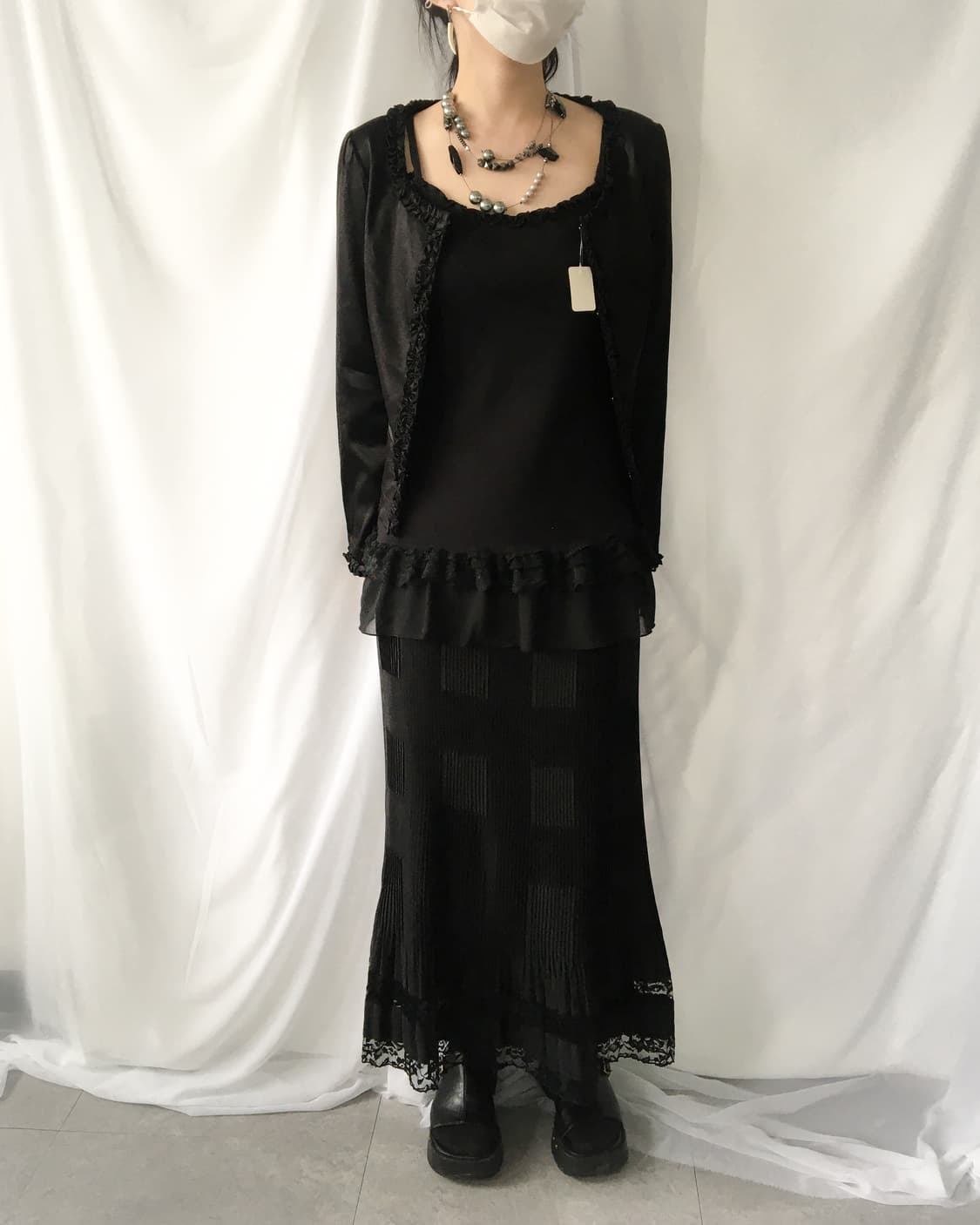 Frill point glossy jacket 상품이미지8