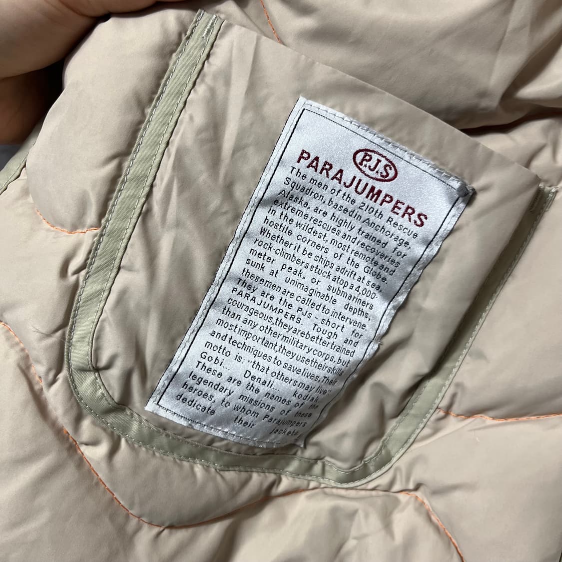 파라점퍼스 PARAJUMPERS 코요테 패딩 베이지 S 상품이미지3