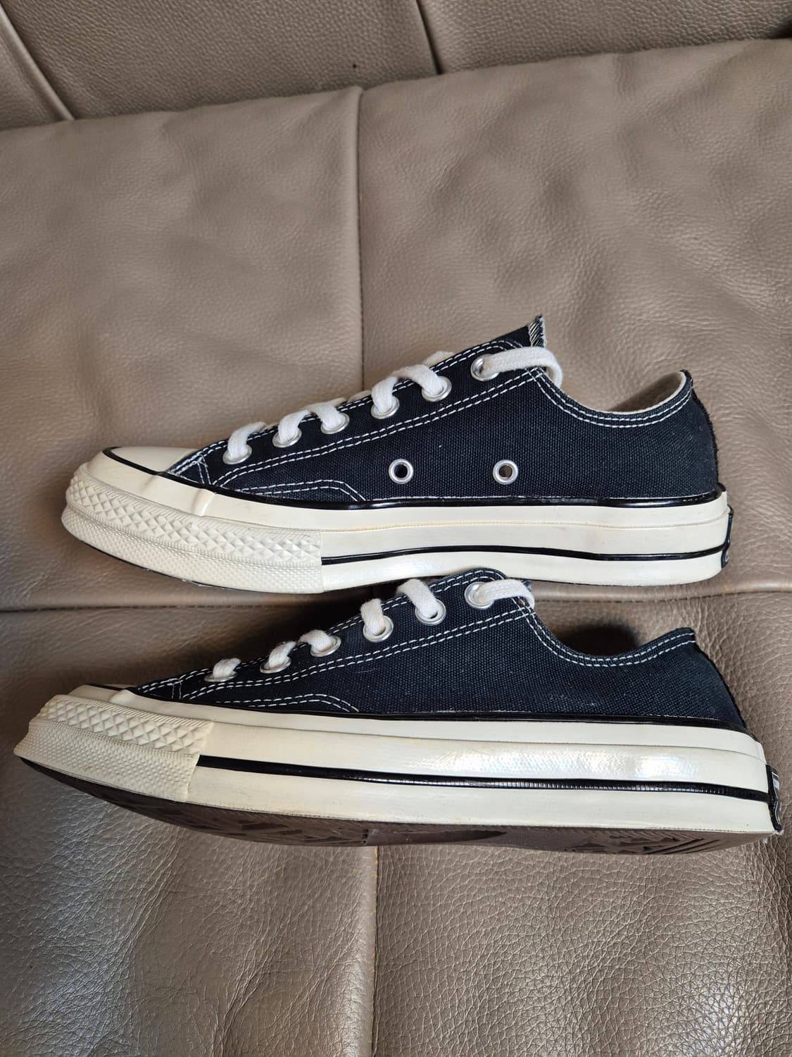 컨버스 척테일러 로우 1970S 남녀공용 240.  최상 상품이미지3