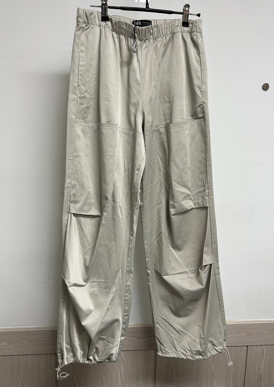 ZARA 카고 팬츠 베이지 XS 상품이미지1