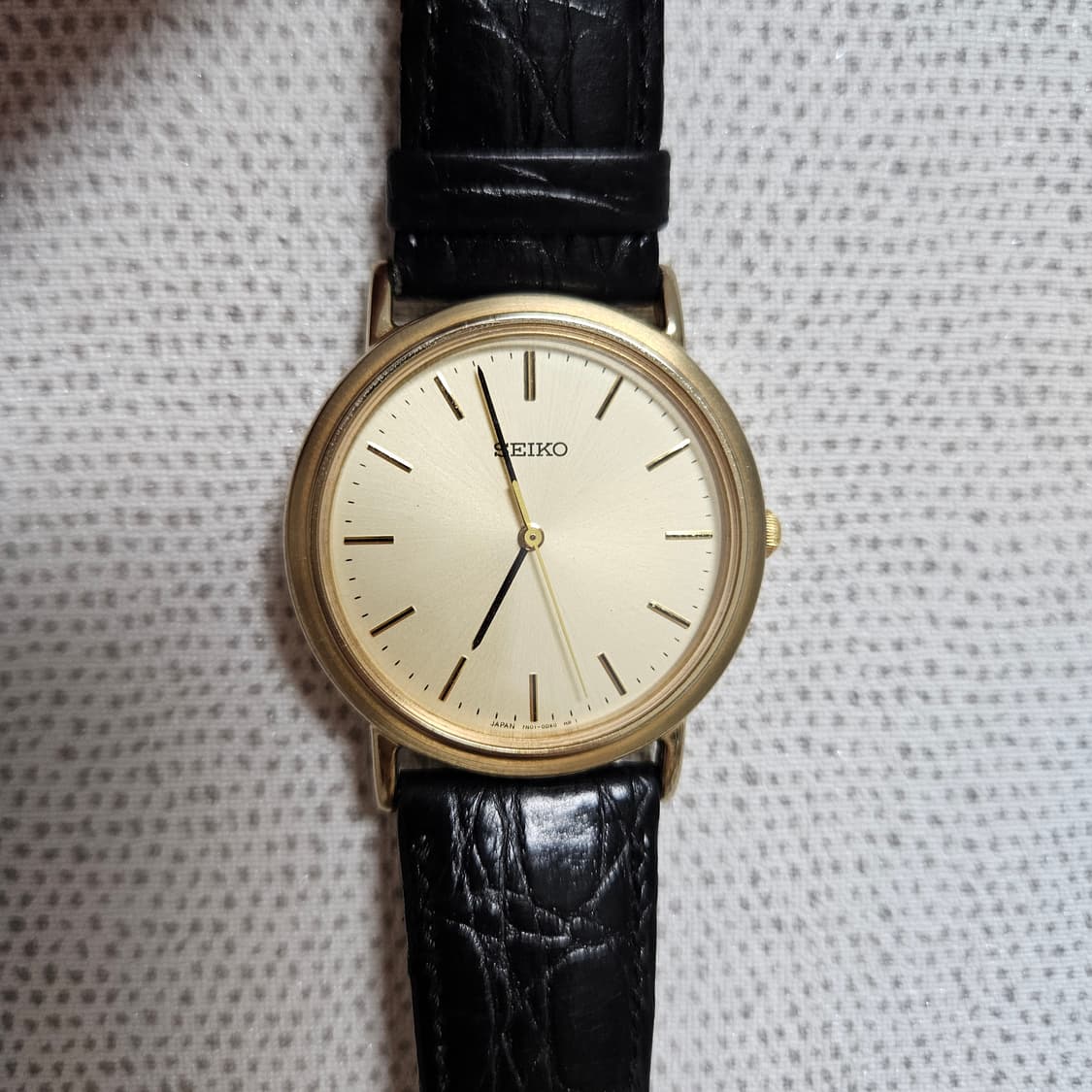 세이코 빈티지 쿼츠 드레스시계 상품이미지1
