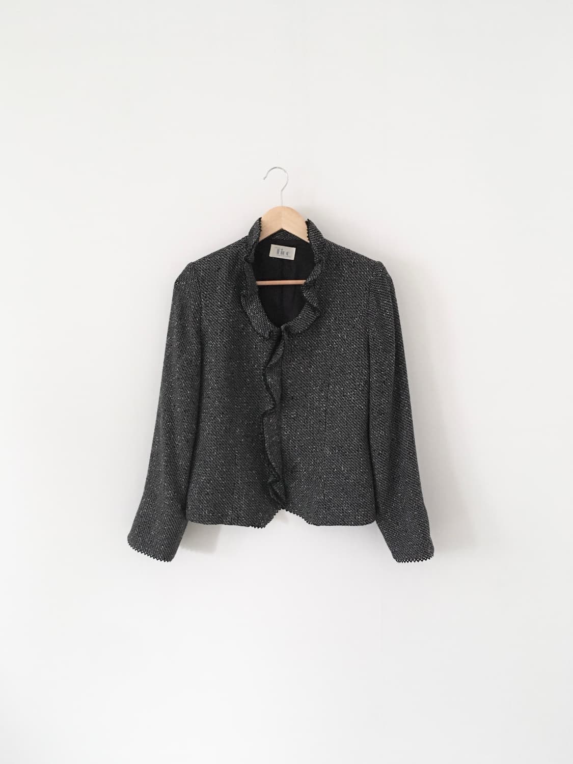 ruffle tweed jacket 상품이미지1