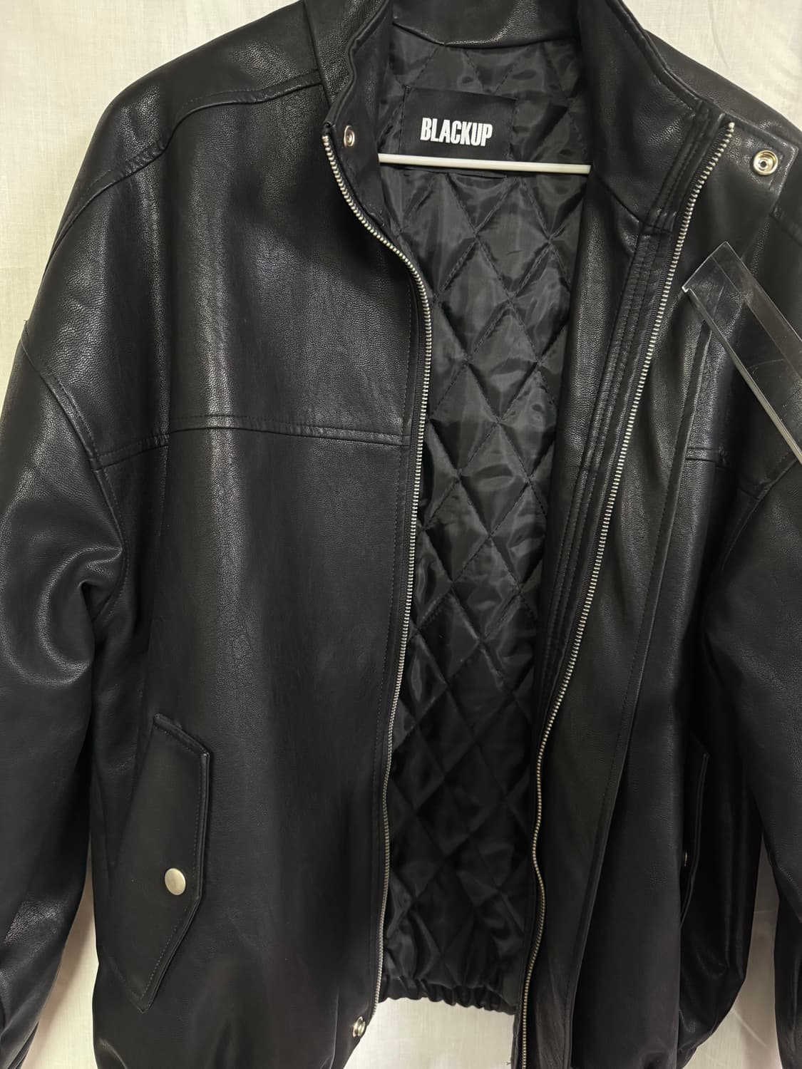 블랙업 페이크 레더 자켓 상품이미지2
