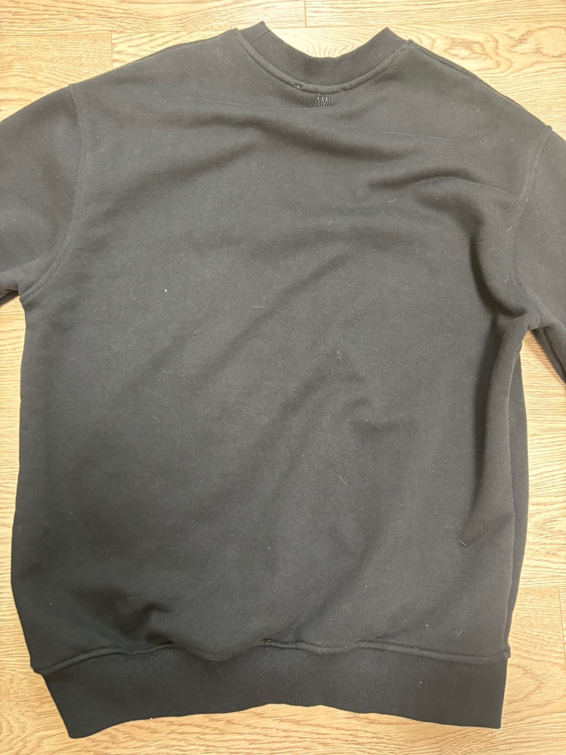 아미 맨투맨 S 팔아요 상품이미지2