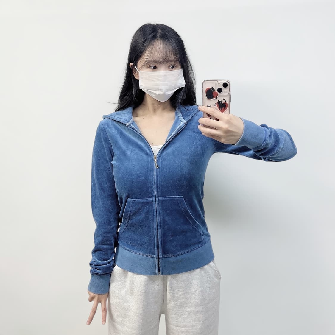 쥬시꾸띄르 벨벳 후드집업 블루 상품이미지1