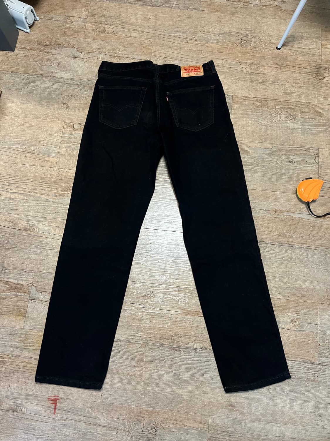 리바이스 550 릴렉스 핏 청바지 Black 33/34 (긴기장) 상품이미지2