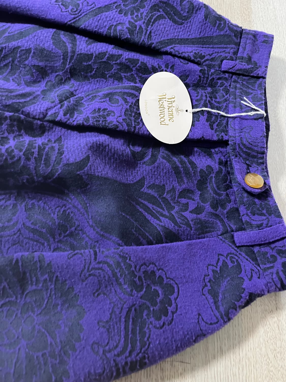 10 비비안 웨스트우드 골드라벨 퍼플 플로랄 벌룬 크롭 팬츠 상품이미지4