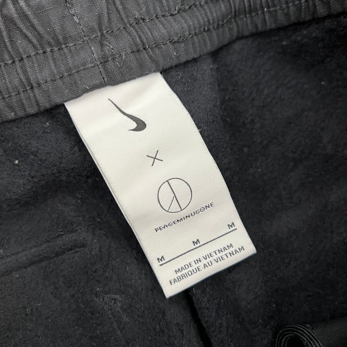 나이키 x 피스마이너스원 와이드 팬츠 블랙 상품이미지6