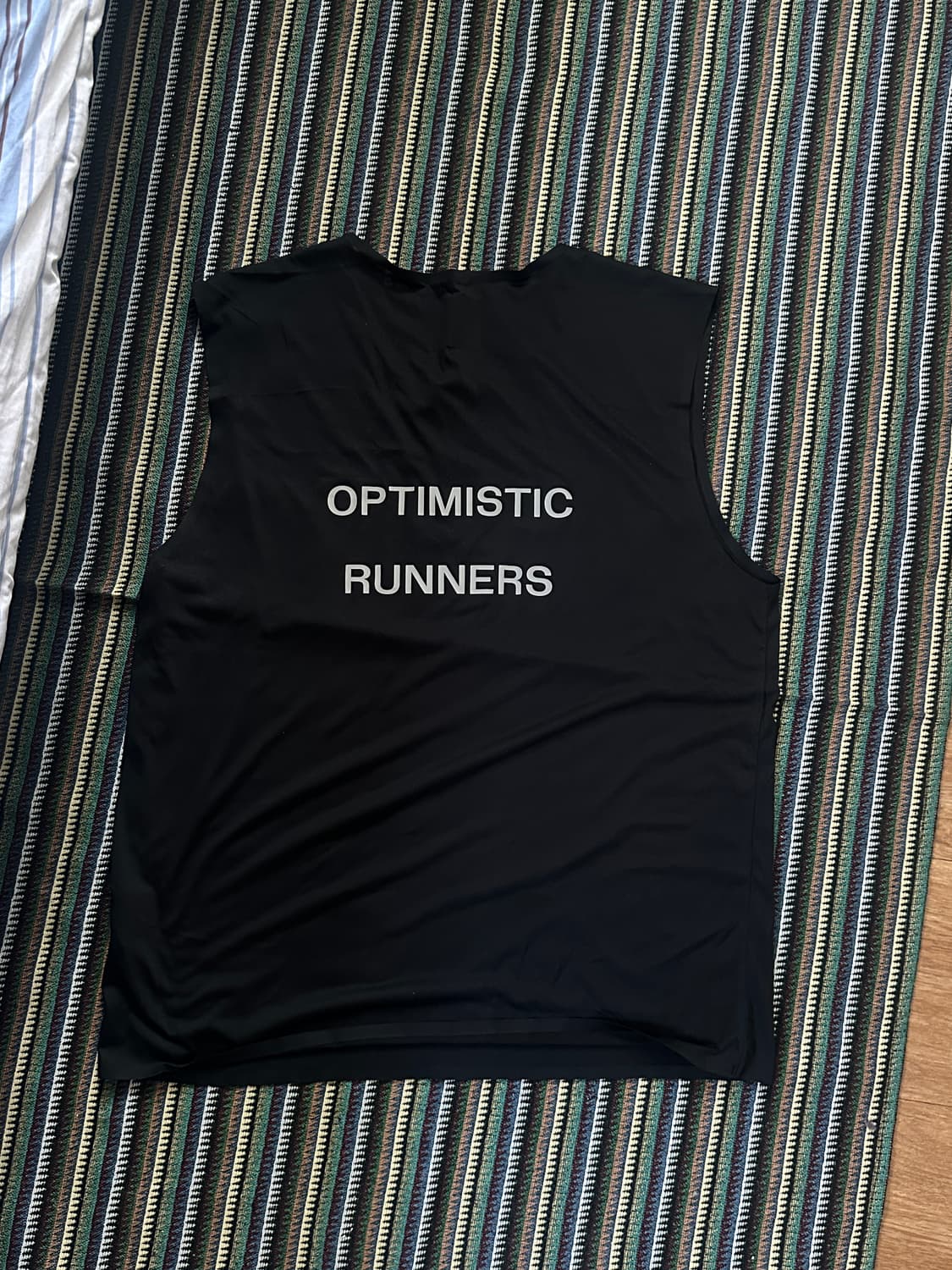 옵티미스틱 러너스 탱크탑 Recycled OR tank top black 상품이미지4