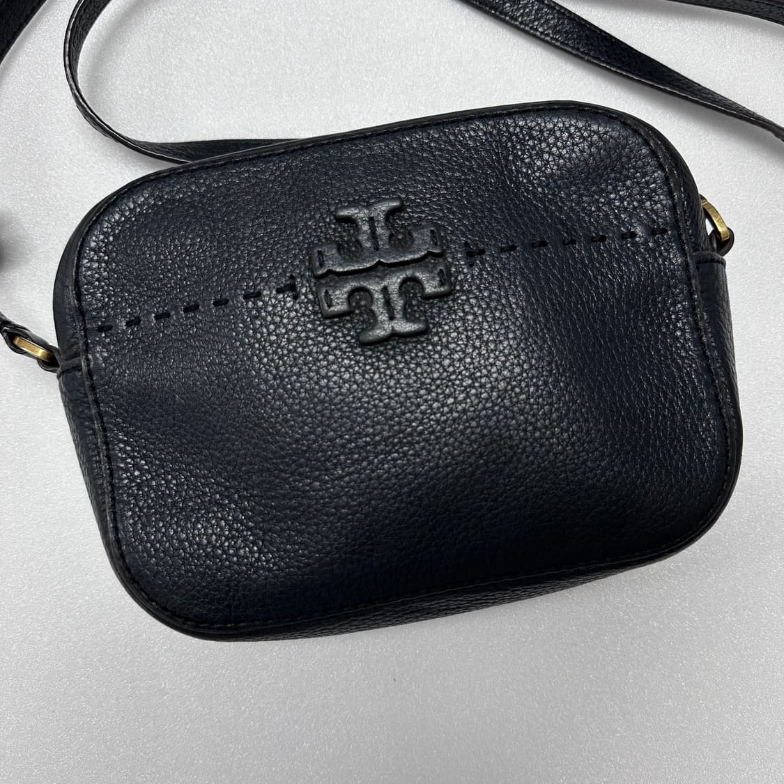 TORY BURCH 토리버치 스티치 가죽 크로스백 상품이미지2