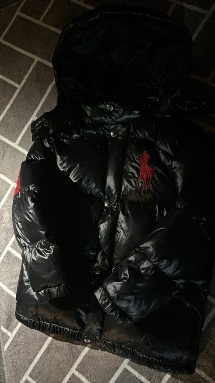 (유일 매물) 폴로 빅포니 유광 패딩 상품이미지2