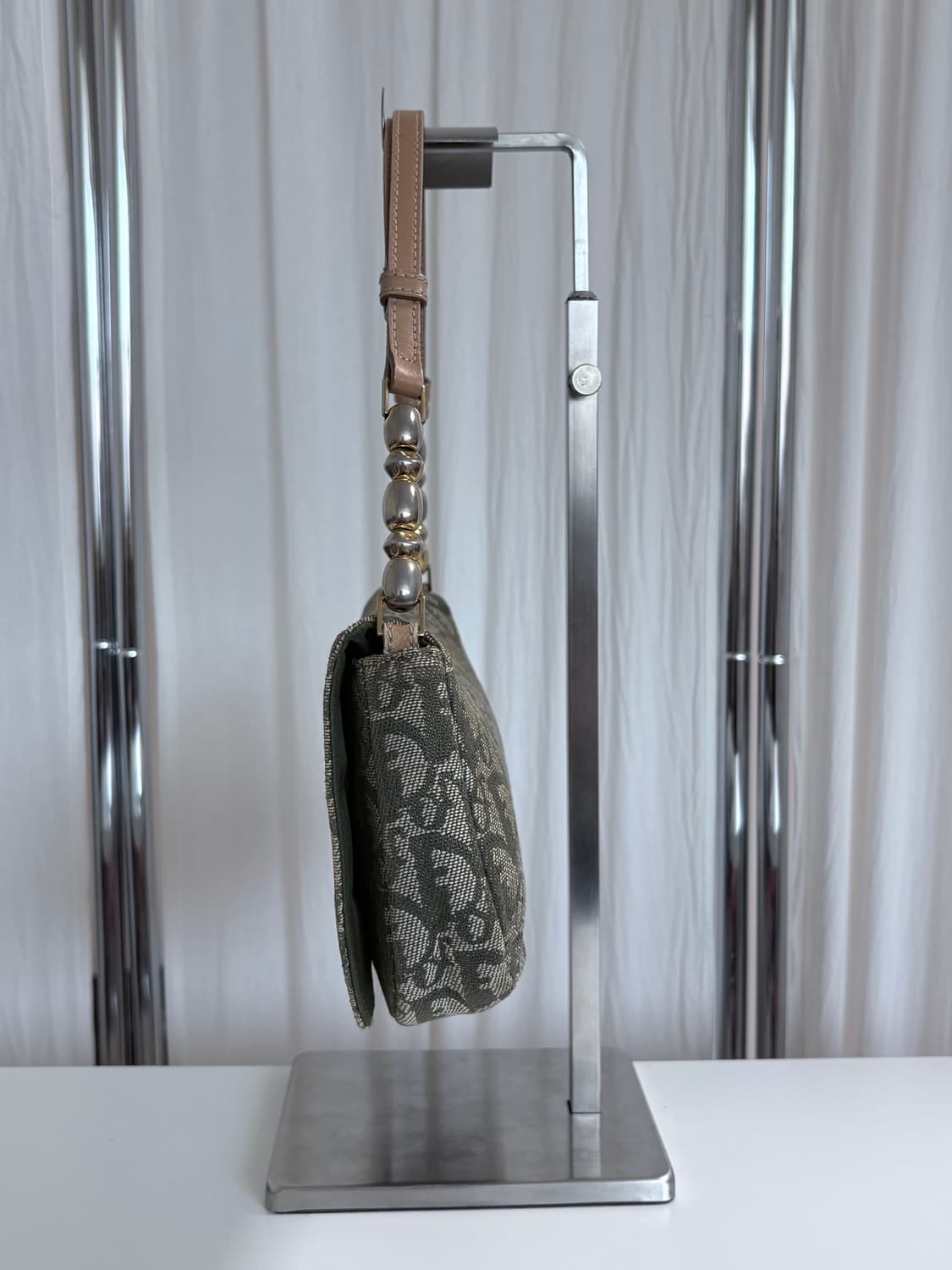 디올 오블리크 카키 마리스 숄더백 상품이미지9