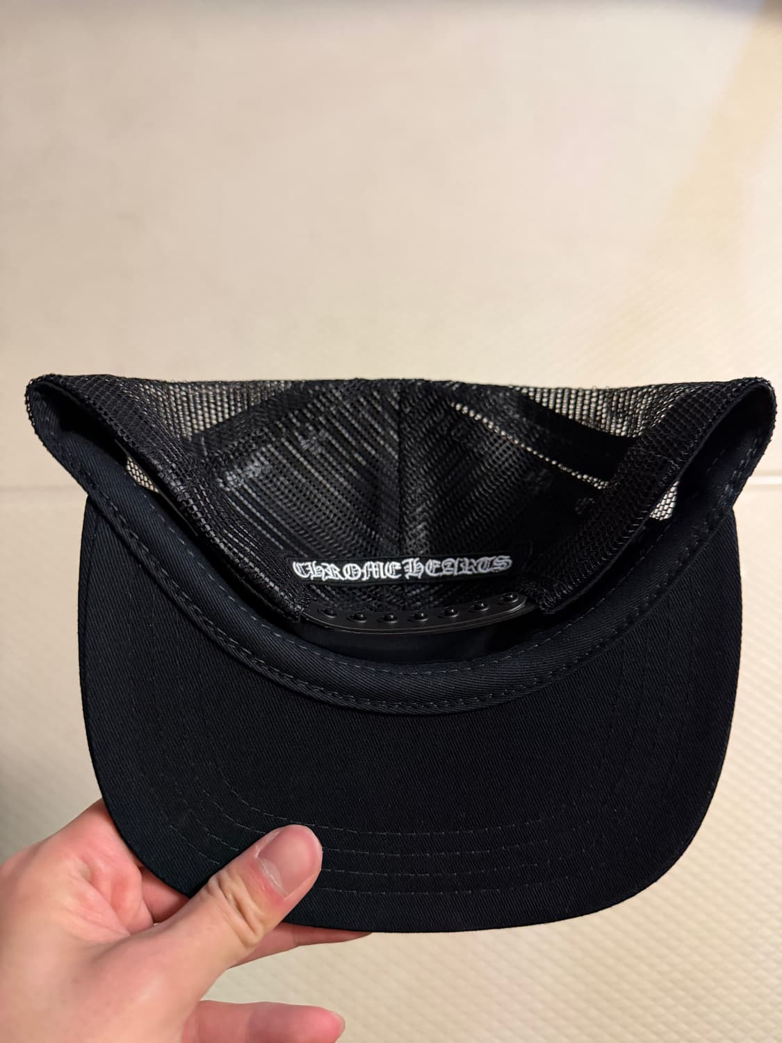 [OS] 크롬하츠 레더 트리플 크로스 블랙 매쉬캡 상품이미지2