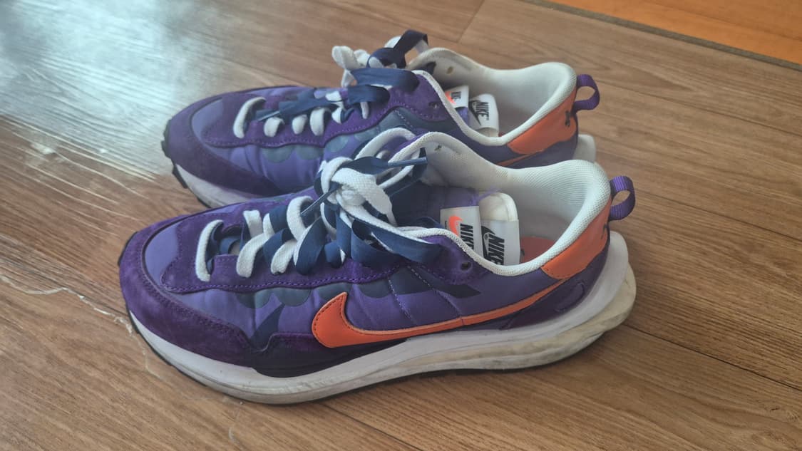 나이키 사카이베이퍼와플 다크 아이리스 판매합니다 상품이미지1