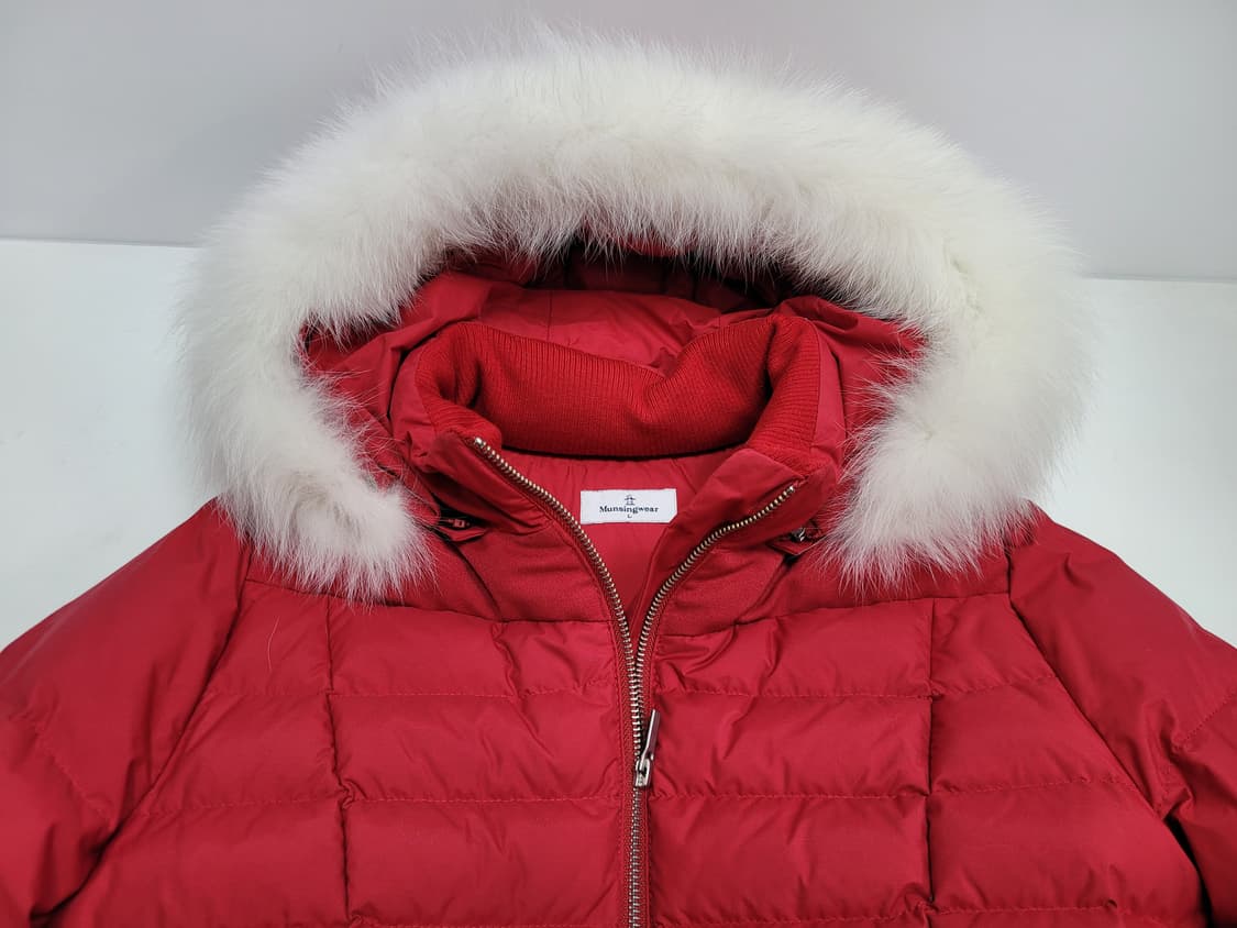 먼싱웨어 폭스퍼 후드 벨티드 구스 다운 패딩 / 여 95
 상품이미지5