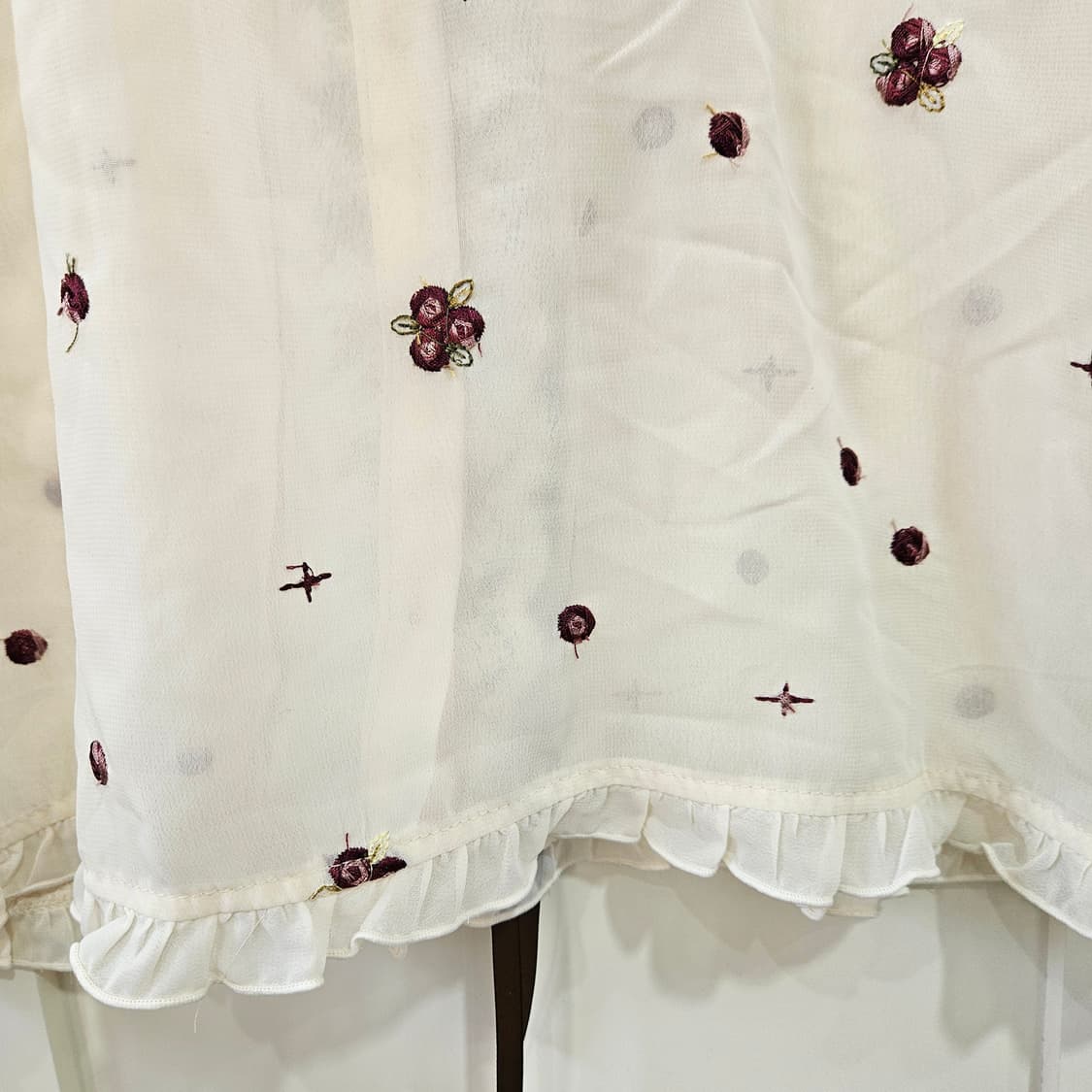 엑시즈팜(Axes Femme) 플라워  시스루 리본 블라우스 상품이미지8