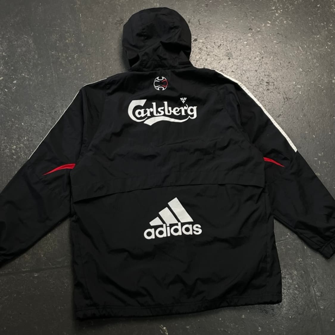 100 아디다스 리버풀 칼스버그 바람막이 상품이미지7