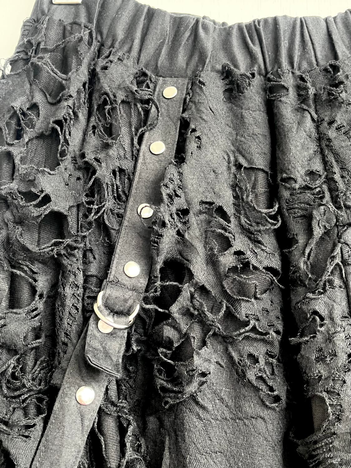 Drug Honey 디스트로이드 러플 서스펜더 고스 스커트 상품이미지3