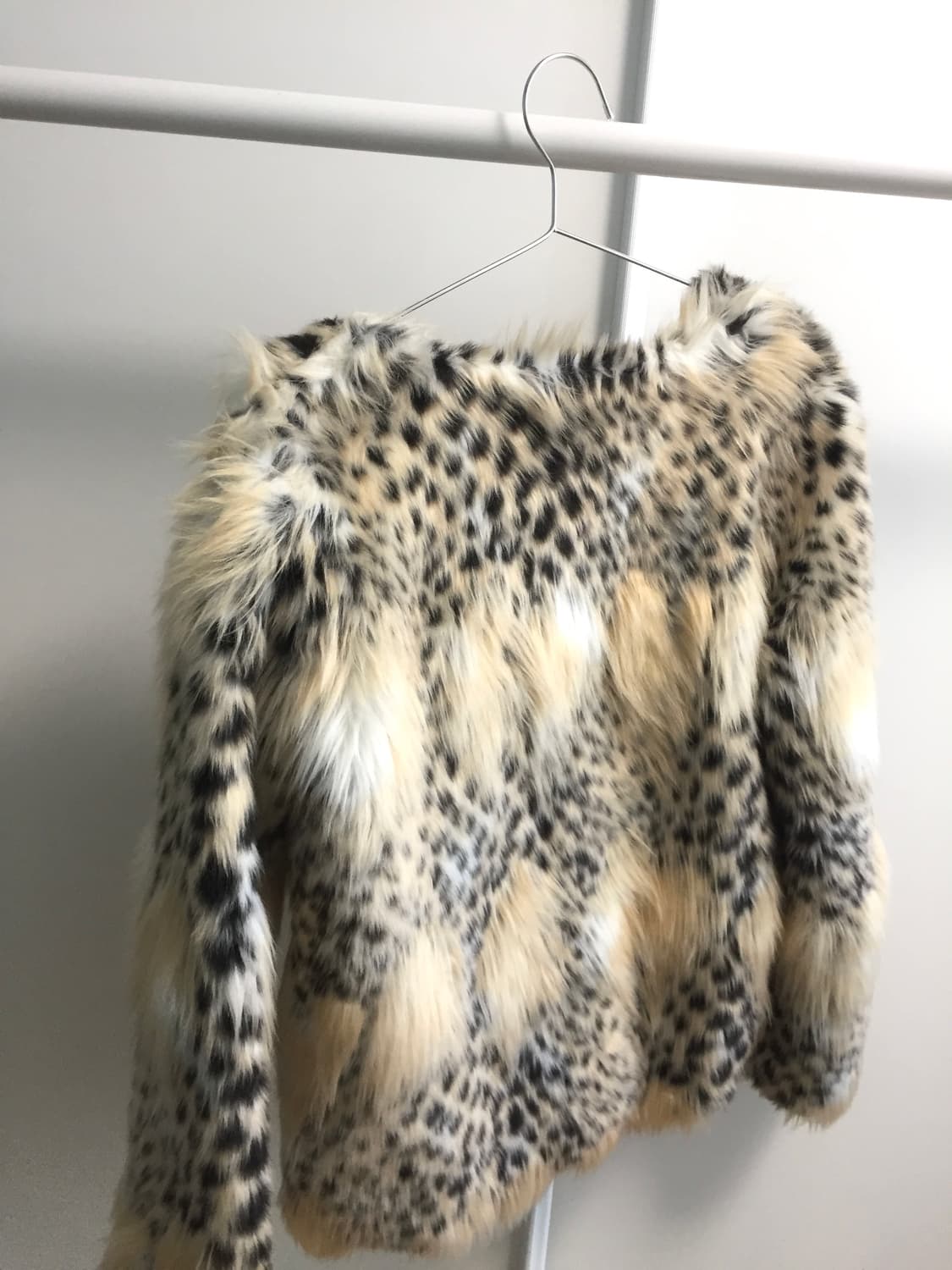 오네갸루 Mixed Fur Jacket 갸루  상품이미지4