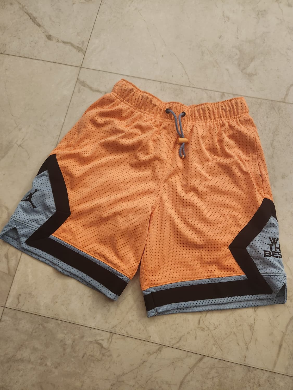 L 조던 x DJ칼리드 쇼츠 크림슨 블리스 아시아 상품이미지1