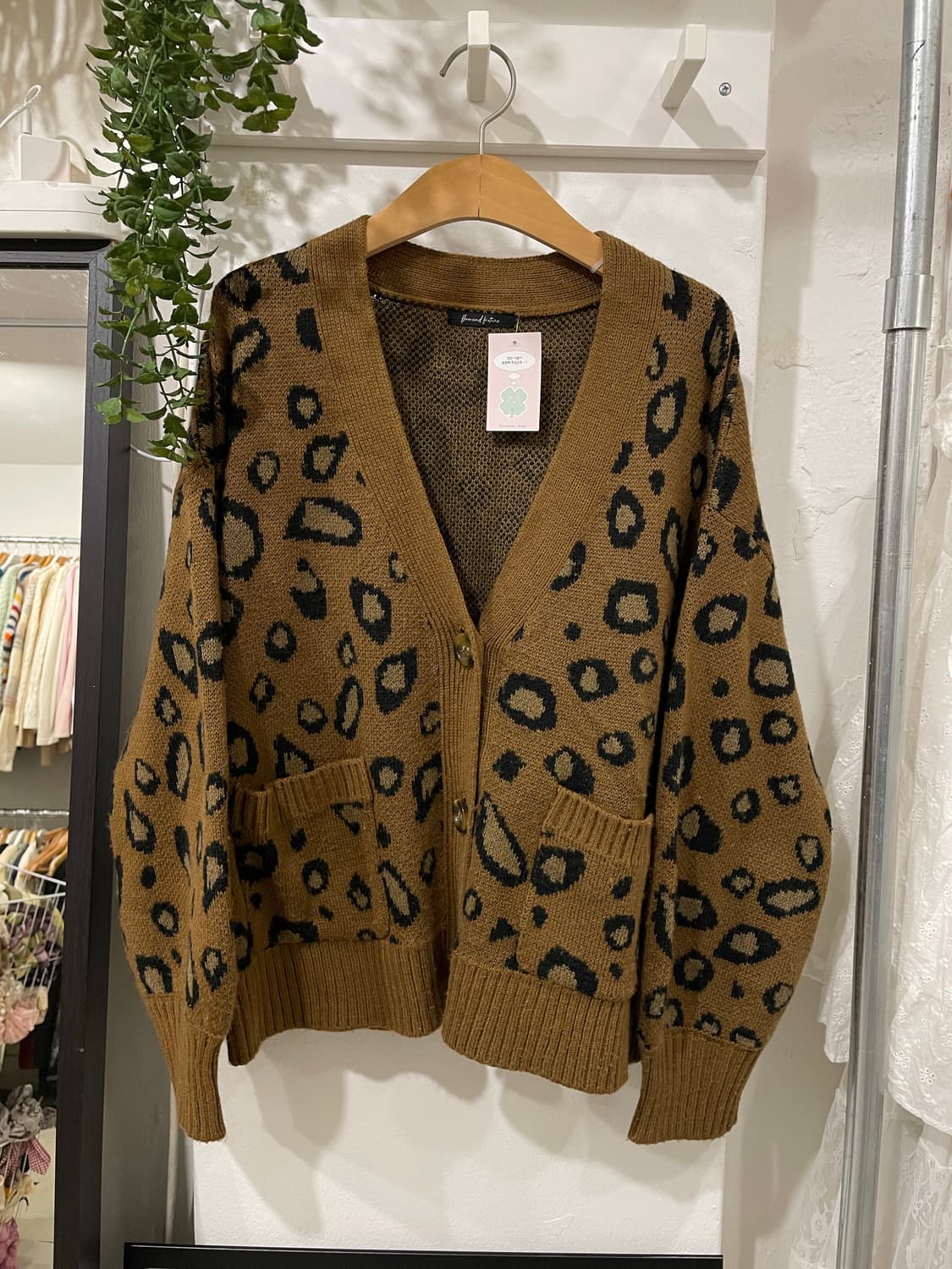 Cozy Leopard Pocket Cardigan 상품이미지7