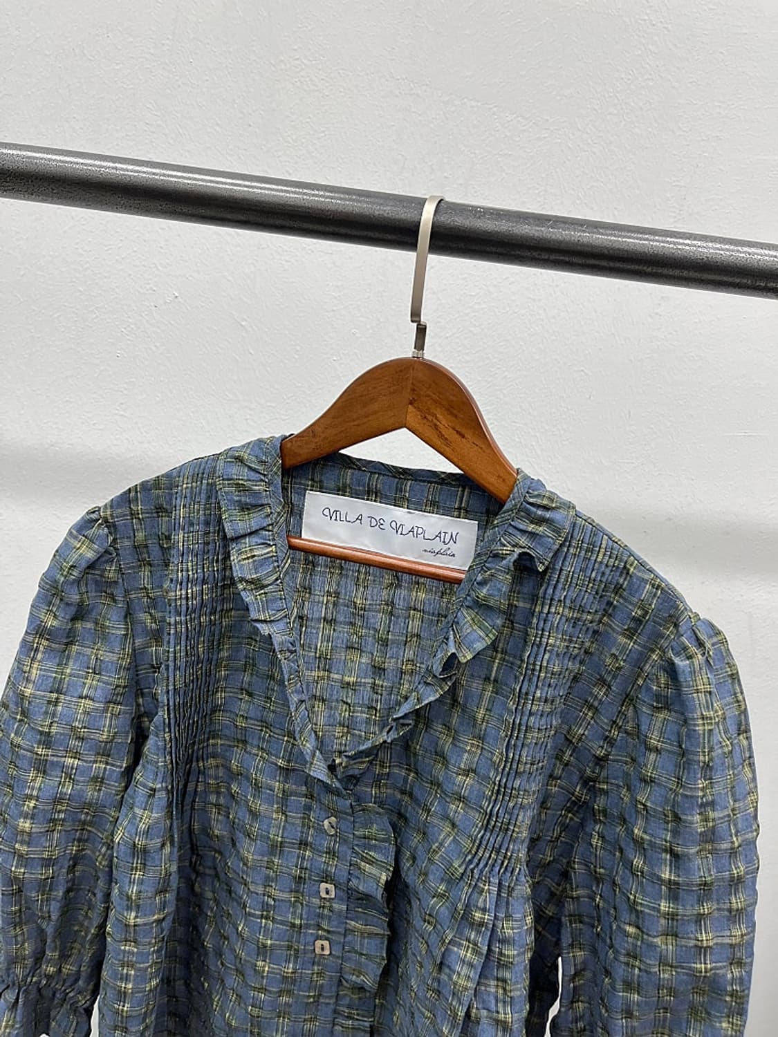 여) 비아플레인 프릴 블라우스  상품이미지5