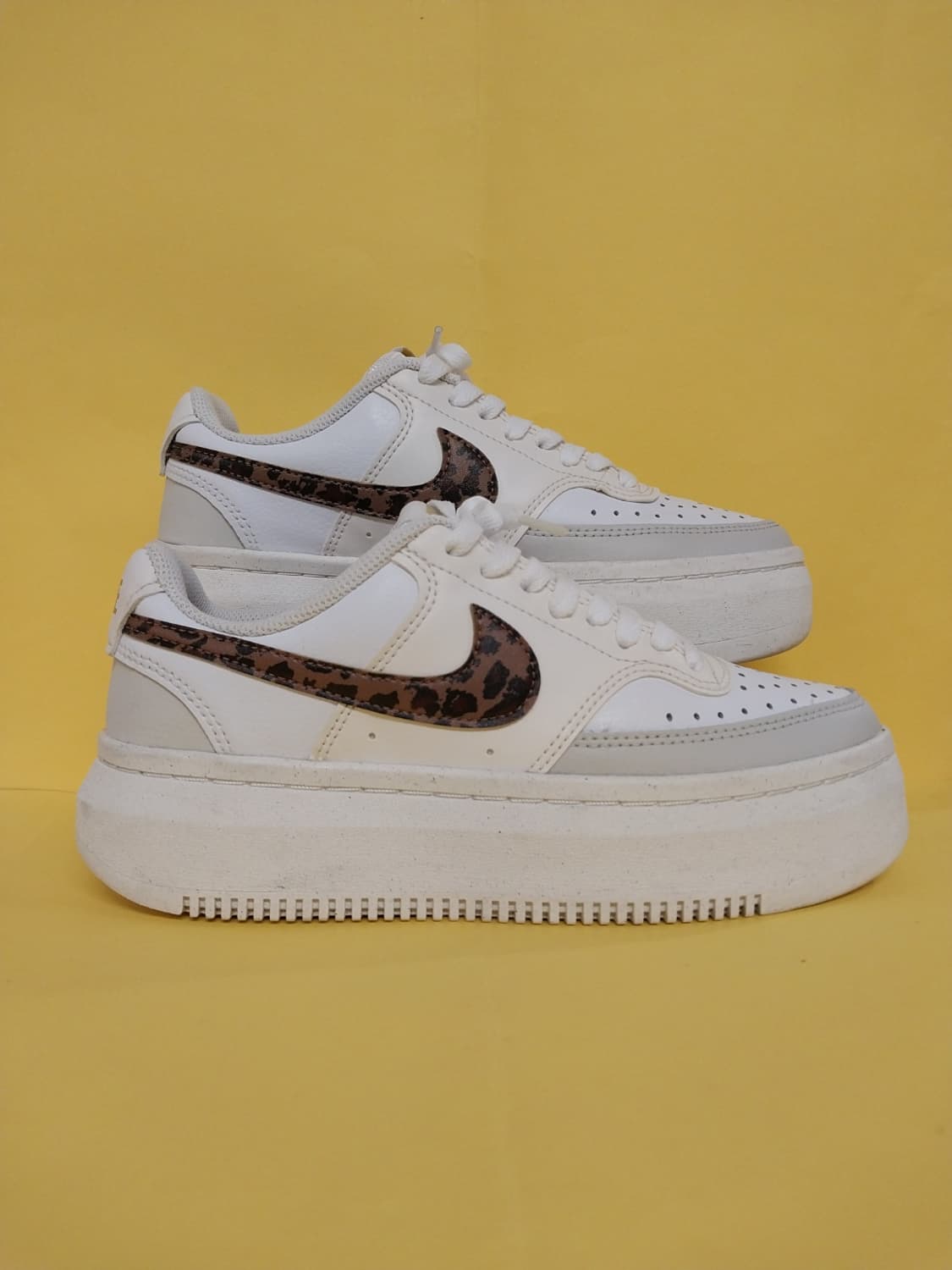 여성 나이키 코트 비전 알타 레더 레오파드 운동화 (240) 상품이미지3