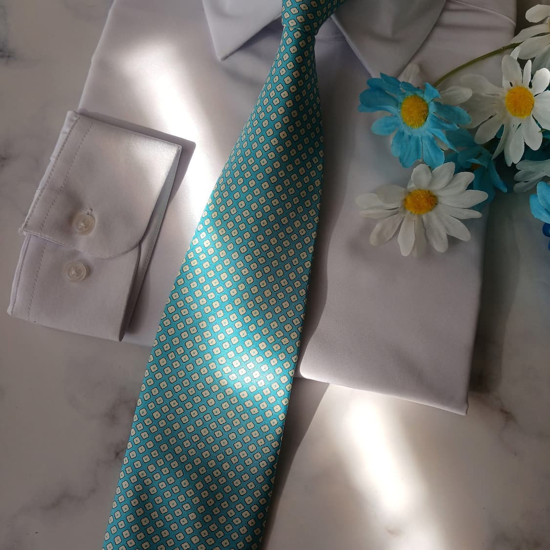 던힐 실크 민트 마이크로 패턴 넥타이 9.2cm A+등급 A19219
 상품이미지5