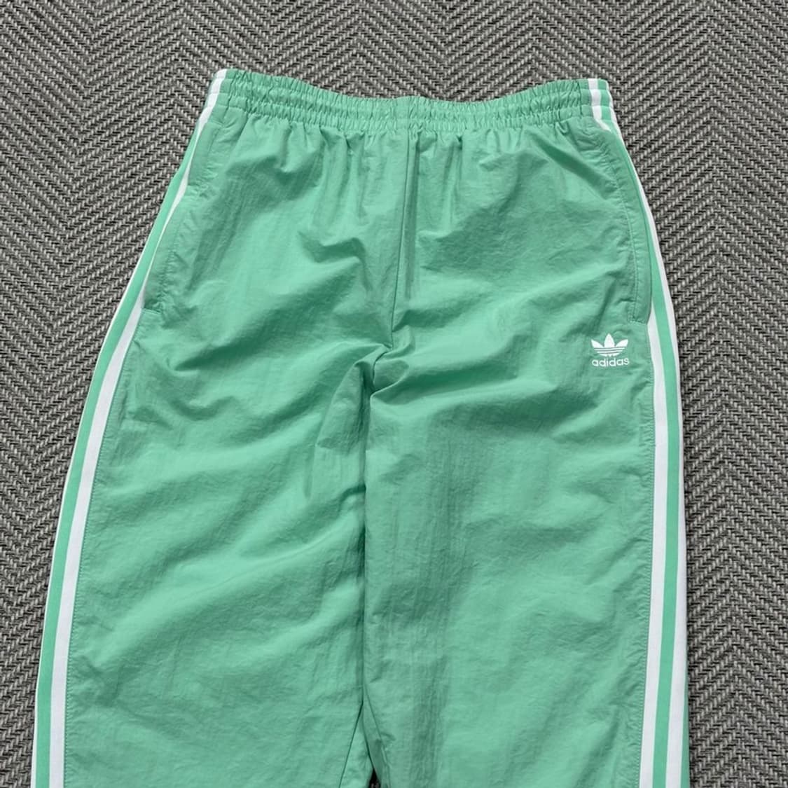 아디다스 삼선 트레이닝 조거팬츠 v2452 상품이미지3