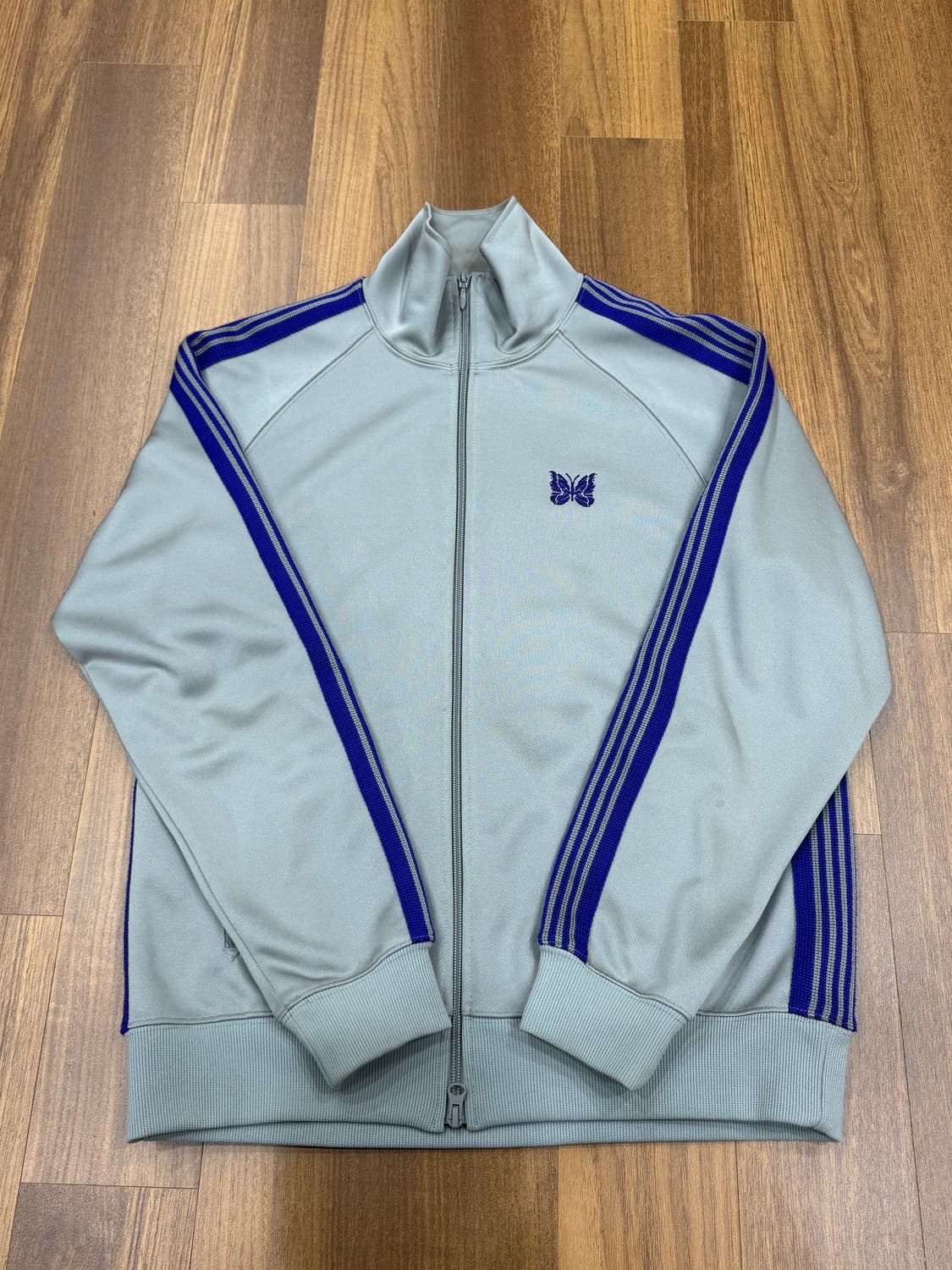 니들스 트랙집업 그레이 M  상품이미지1