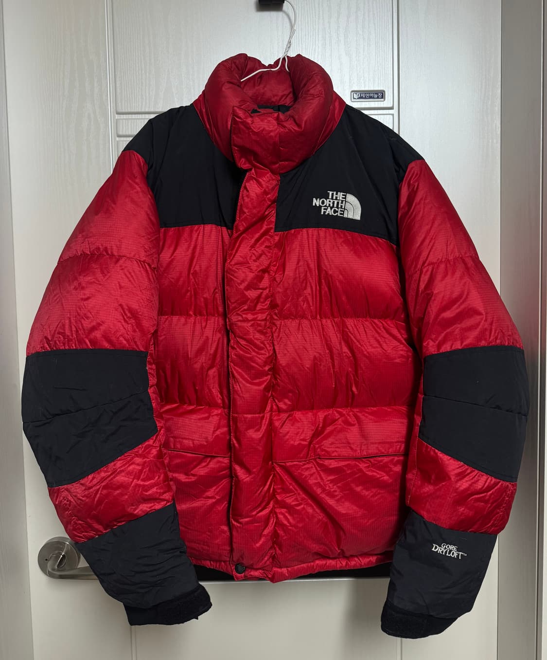 노스페이스 고어 드라이로프트 상품이미지1