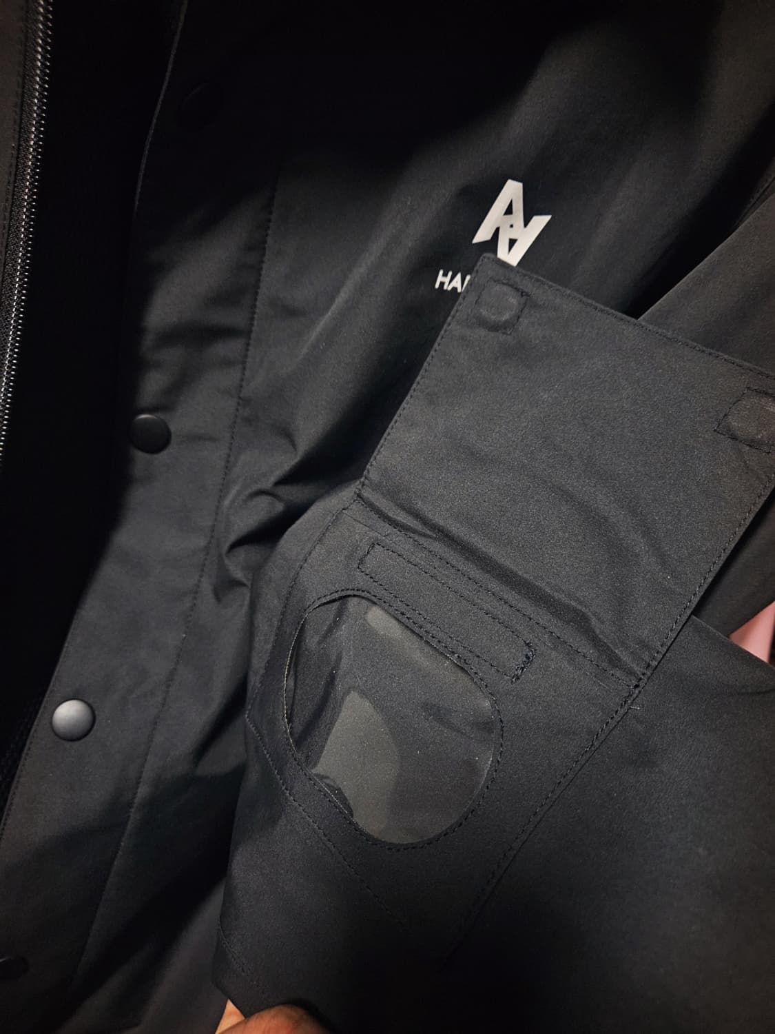 [L]AA하드웨어 X 산타크루즈 코치자켓 보드복 블랙 상품이미지5