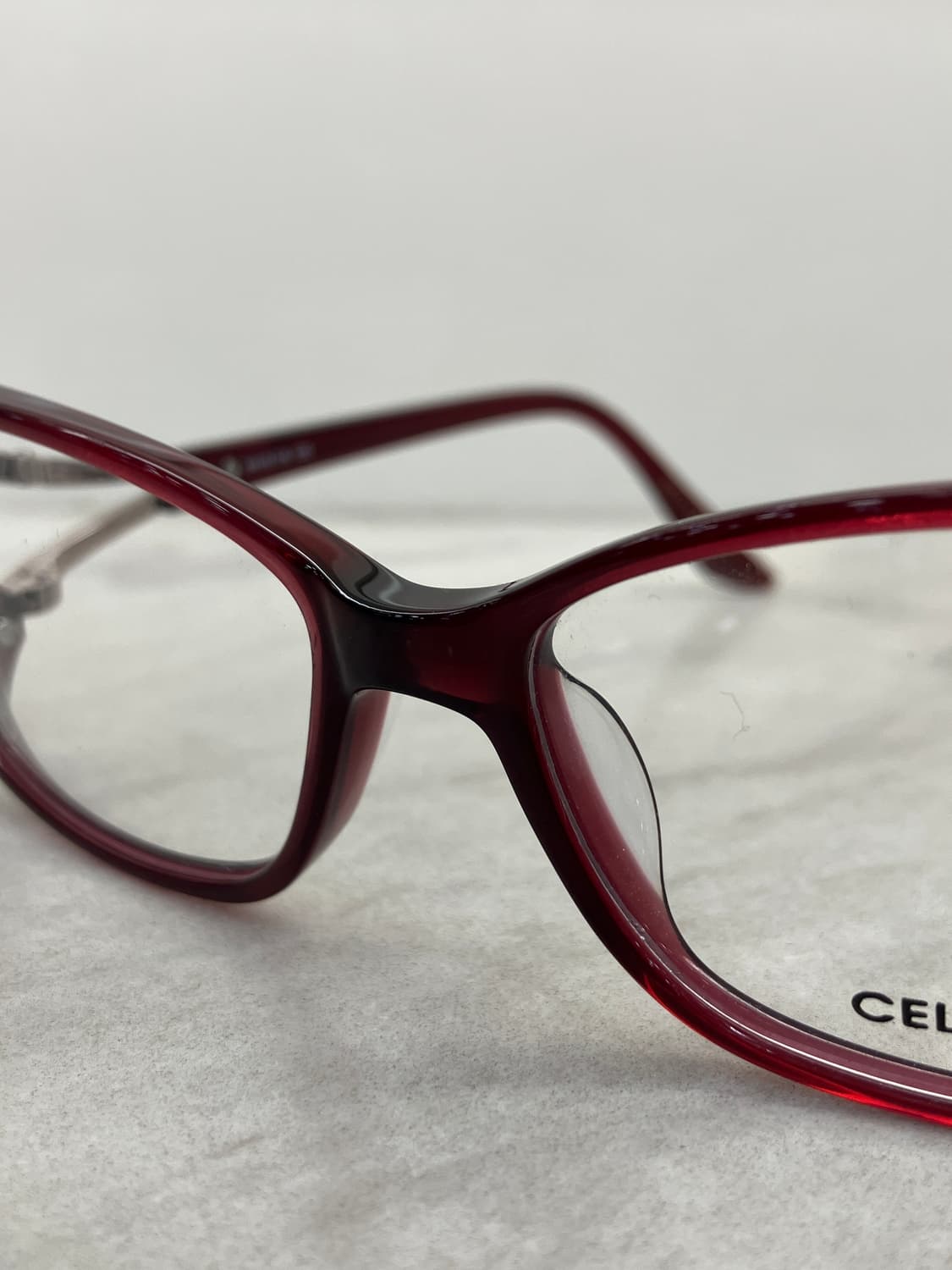 셀린디옹 Celine Dion 바이올렛 소프트 스퀘어 큐빅 뿔테 안경 상품이미지4