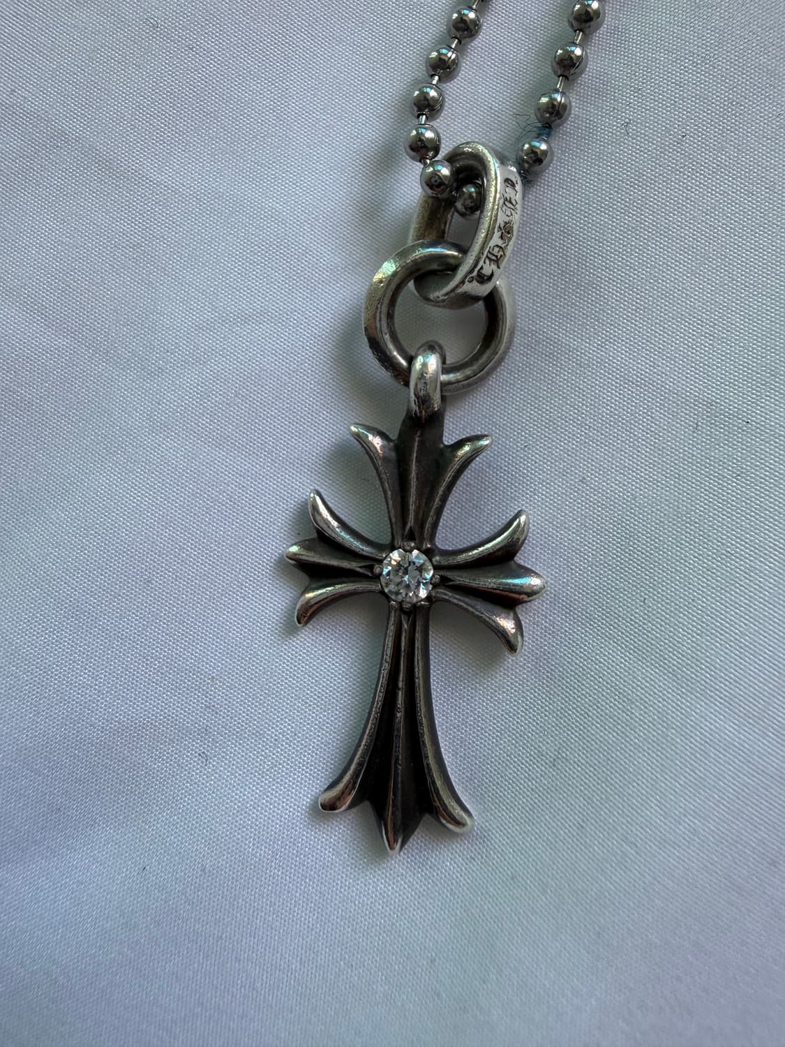 크롬하츠 타이니크로스 1p 파베다이아 펜던트 목걸이  상품이미지3