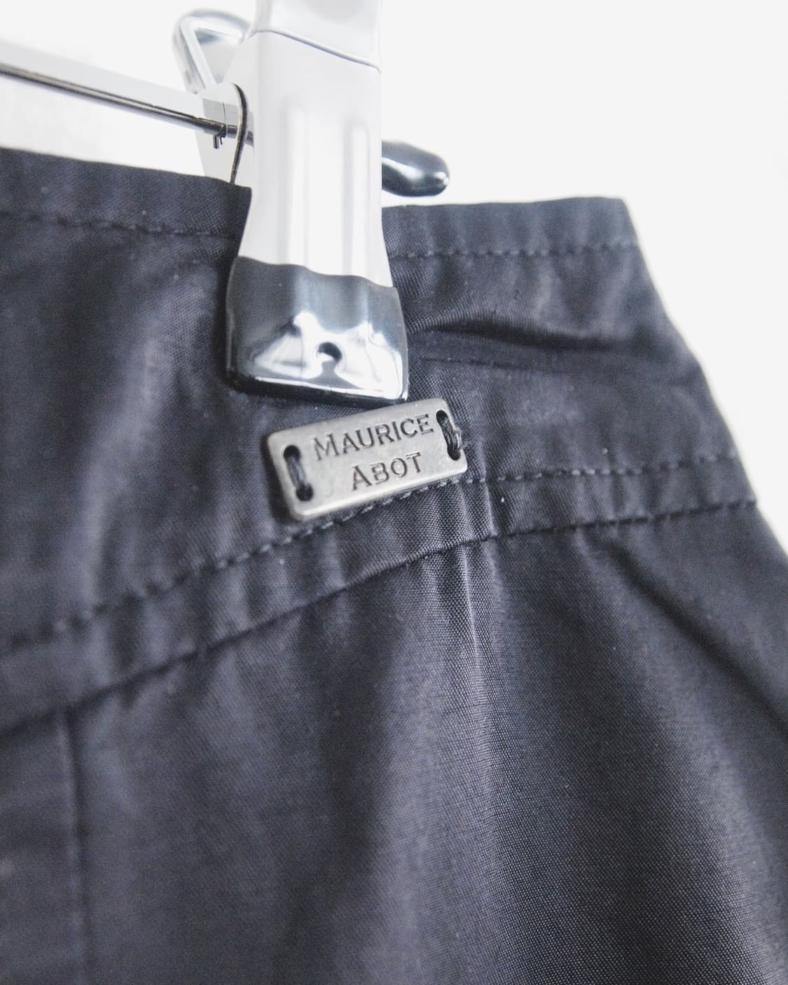 maurice abot 언밸런스 프론트지퍼 나일론 스커트 상품이미지6