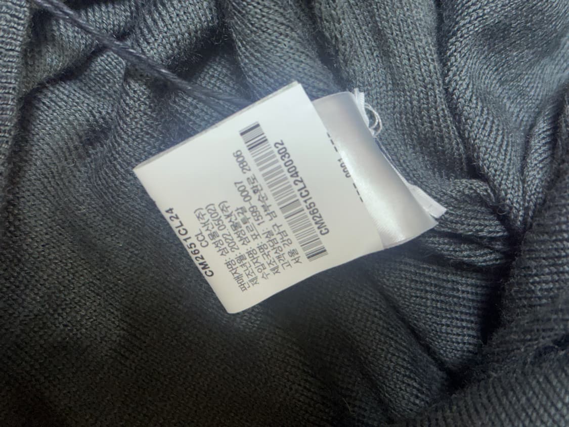 르메르 레이어드 버튼 하이 브이넥 폴로 니트 상품이미지7