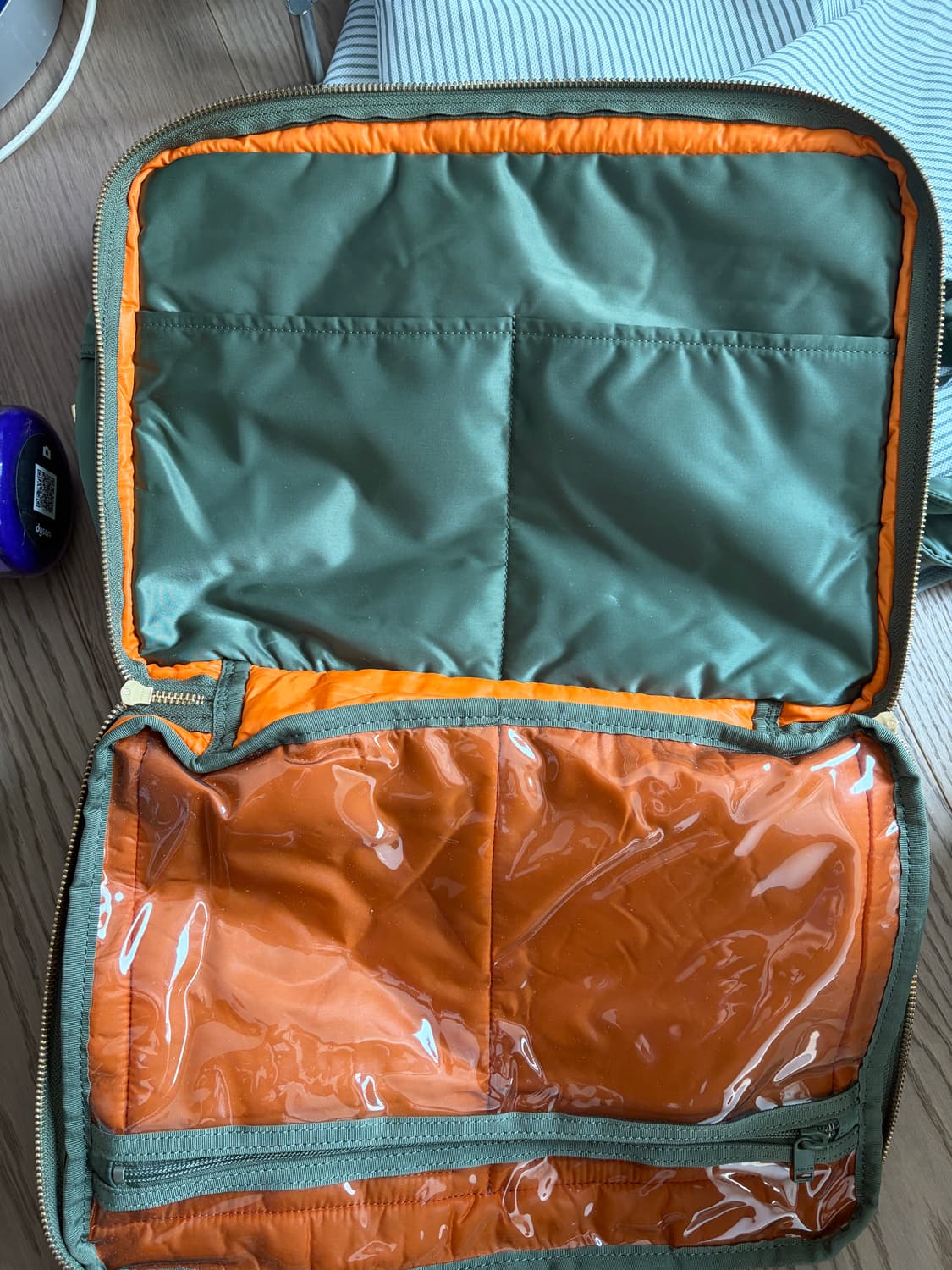 포터 탱커 숄더백 라지 세이지 그린 상품이미지4