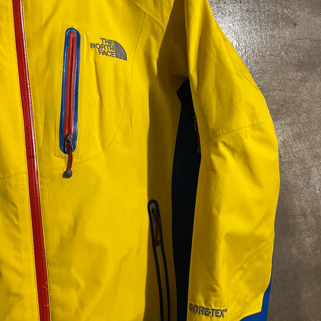 노스페이스 바람막이 자켓 상품이미지2