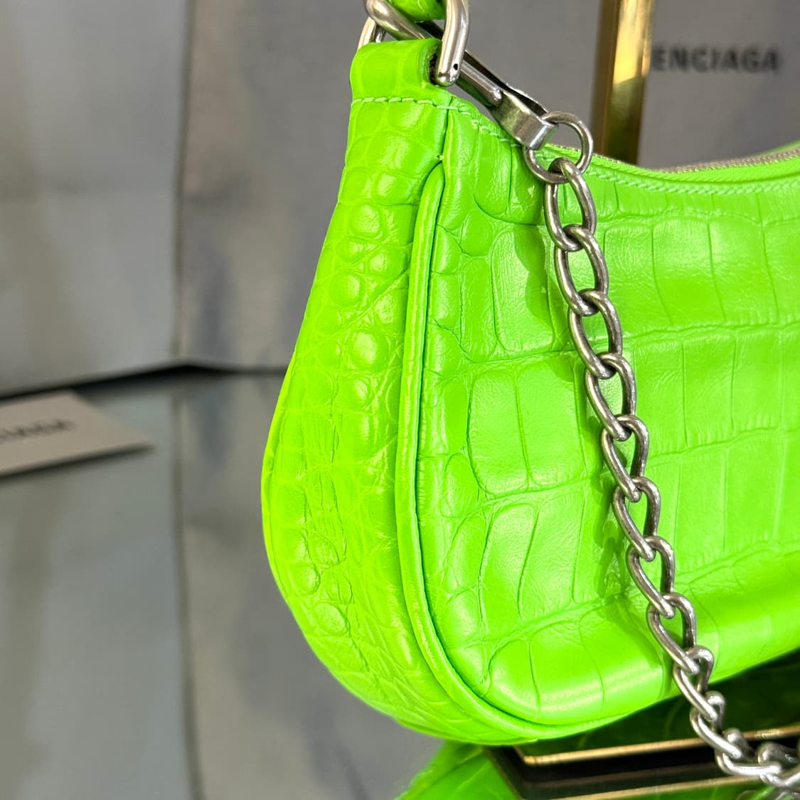 [새상품/풀구성] 발렌시아가 크로커다일 르카골 미니 크로스백 숄더백 상품이미지9