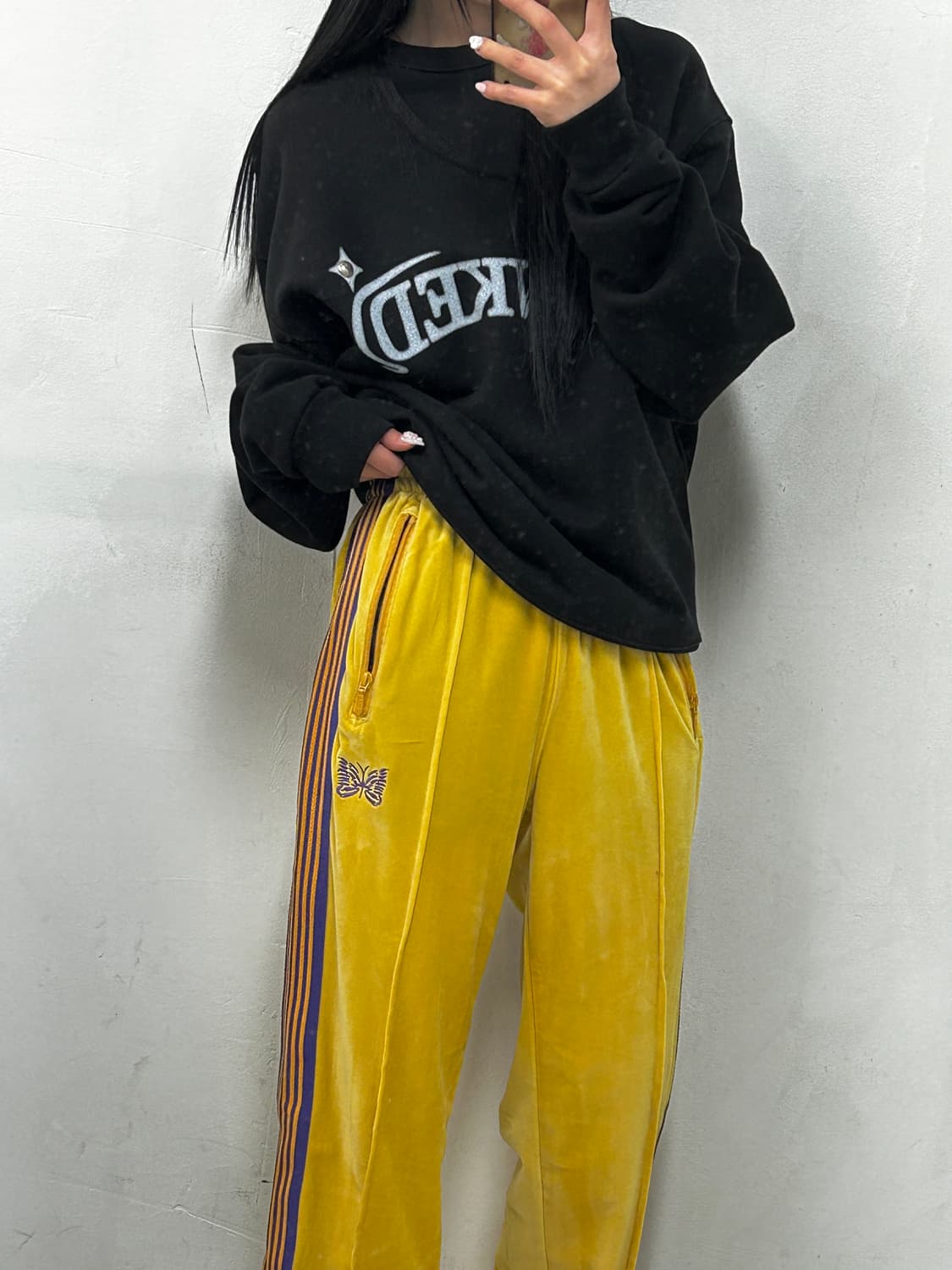 니들스 트레이닝 팬츠 상품이미지1