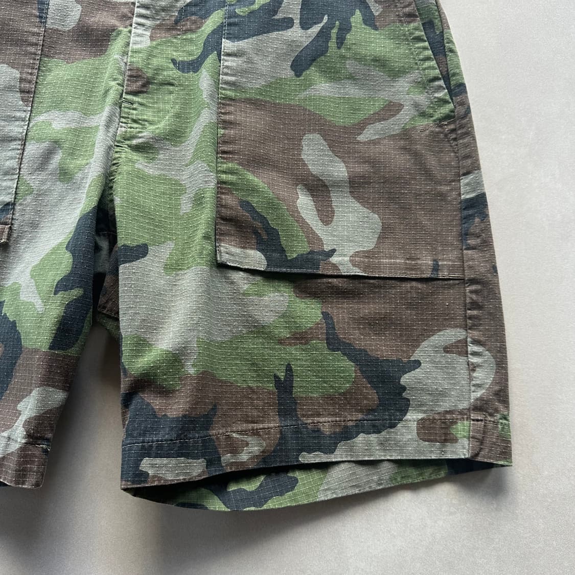 [32]나이키 sb 립스탑 카모 반바지 상품이미지5