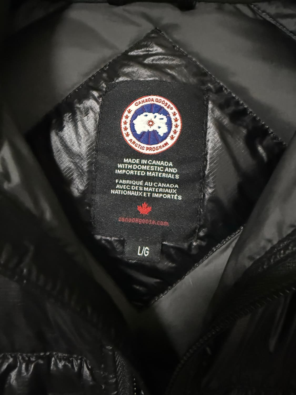 캐나다구스 하이브릿지 라이트 유광 경량패딩 상품이미지3