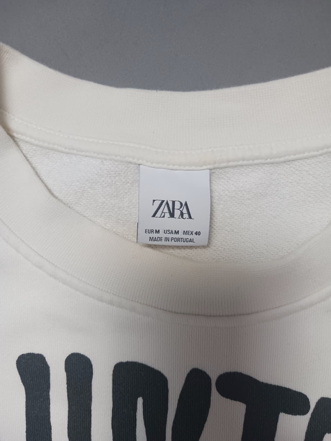 [M] 자라 앱스트랙트 그래픽 맨투맨 스웨트셔츠 상품이미지2