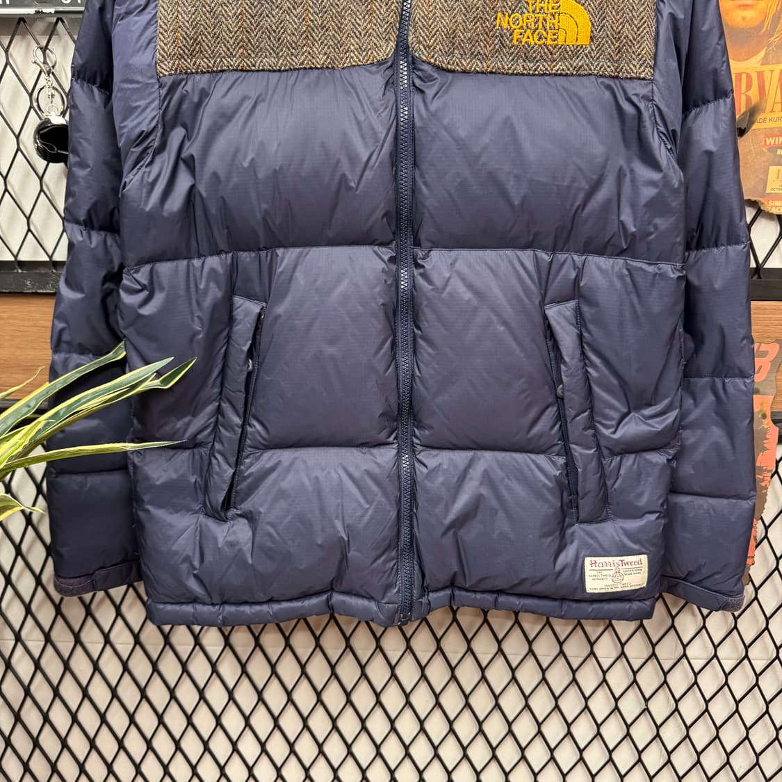 노스페이스 해리스 트위드 패널 다운 패딩 후드 자켓 네이비 브라운 상품이미지4