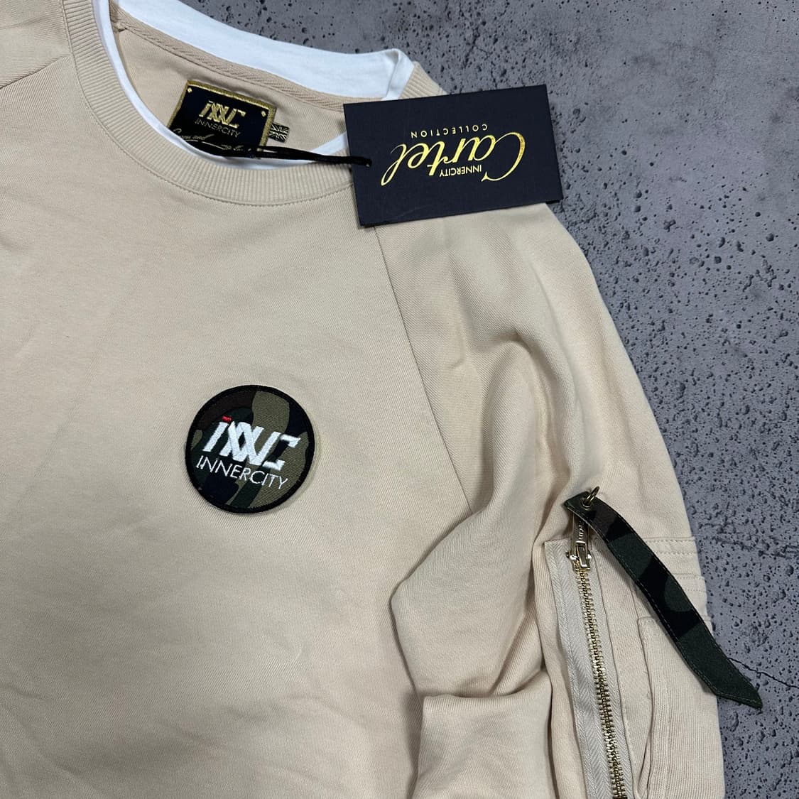 ✨ (새상품) 빈티지 레이어드 카모 키링 롱슬리브   상품이미지3